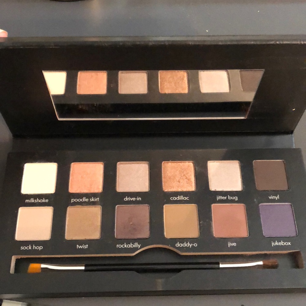 Ybf eyeshadow pallet